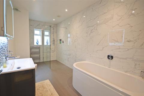 45 Highfield Road, Bourne End, SL8 5BE