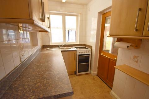 71 Stroud Road, Shirley, Solihull, B90 2JT