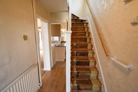 71 Stroud Road, Shirley, Solihull, B90 2JT