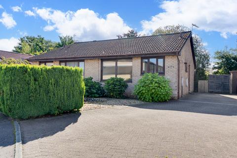 2 bedroom semi-detached bungalow to rent, Downs Crescent, Alloa FK10