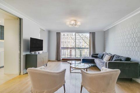 3 bedroom apartment to rent, Rutland Gate, Knightsbridge SW7