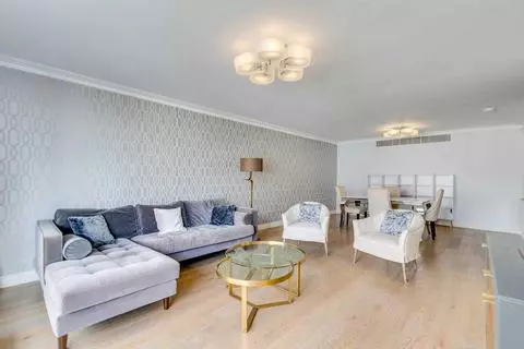 3 bedroom apartment to rent – pohled 4
