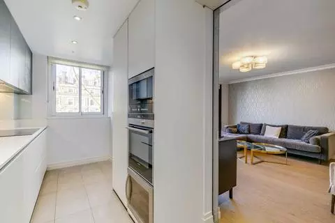 3 bedroom apartment to rent – pohled 5