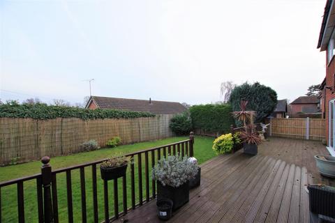 27a Holly Road, Uttoxeter, ST14 7ND
