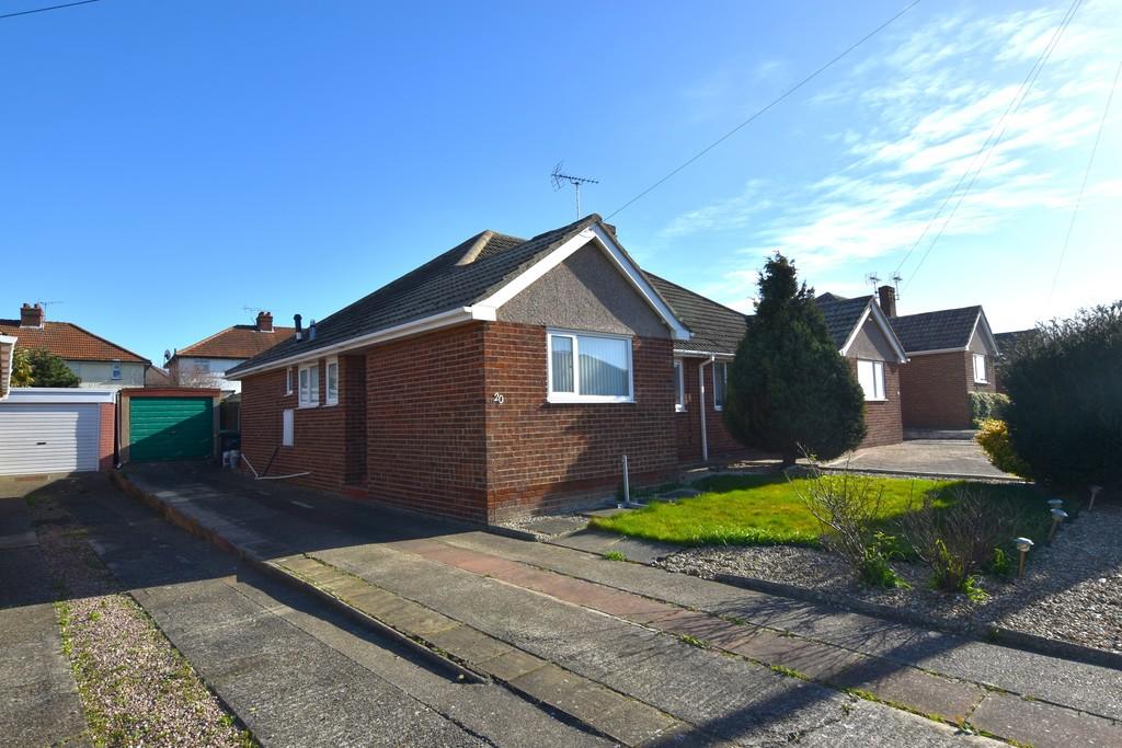 Stephens Close, Margate 2 bed semidetached bungalow £1,000 pcm (£231 pw)