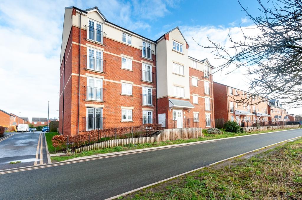 Kerridge Drive, Warrington, WA1 2 bed apartment £130,000