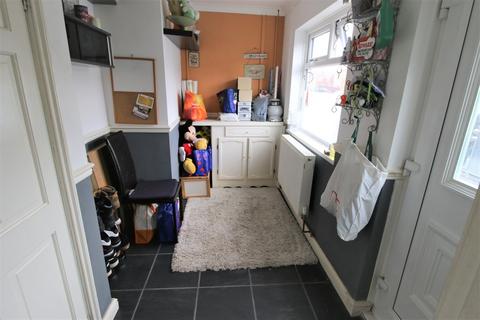 1 Arnhem Close, Wednesfield, Wolverhampton, WV11 1EU