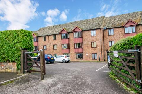1 bedroom flat for sale, Mill Lane, Uckfield