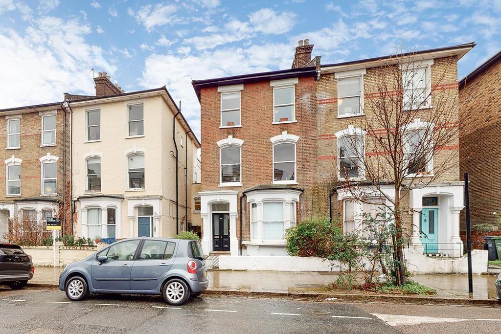 Wonderfully proportioned 1 Bedroom Flat Wilberforce Road, N4 1 bed flat