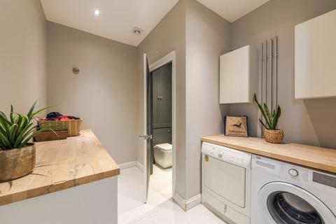 23 Prospect Road, Long Ditton, Surbiton, KT6 5PY