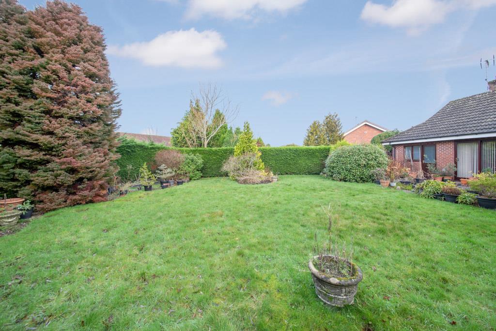 16 Coppice Drive LOW RES-18.jpg