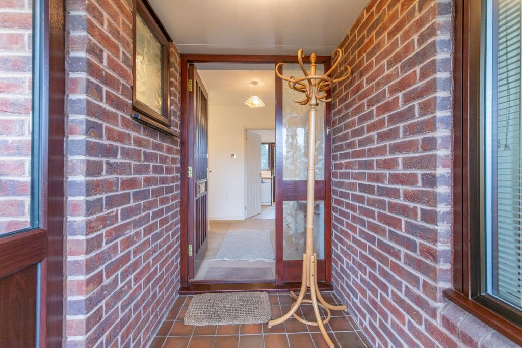 16 Coppice Drive LOW RES-19.jpg