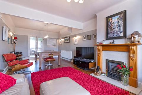 184 Sompting Road, Worthing, BN14 9EY