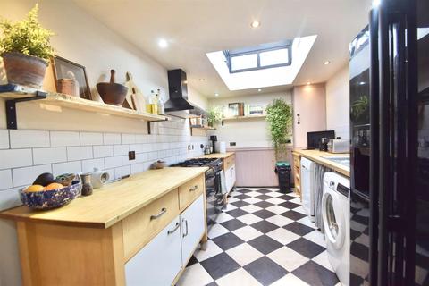 97 Beech Grove, Whitley Bay, NE26 3PL