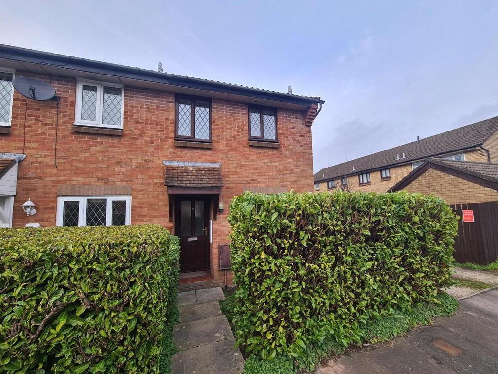 Merlin Close, Penarth 2 bed end of terrace house £850 pcm (£196 pw)