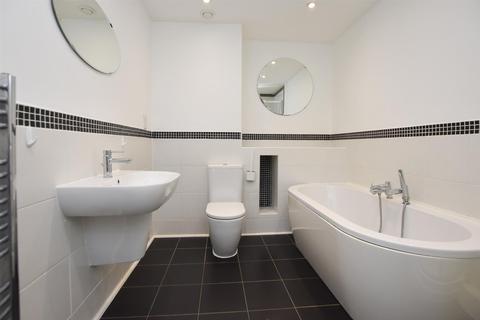 Flat 4, 2 Anglesea Terrace, St Leonards-on-sea, TN38 0QS