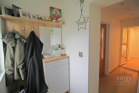 108 Perry Spring, Harlow, CM17 9DJ