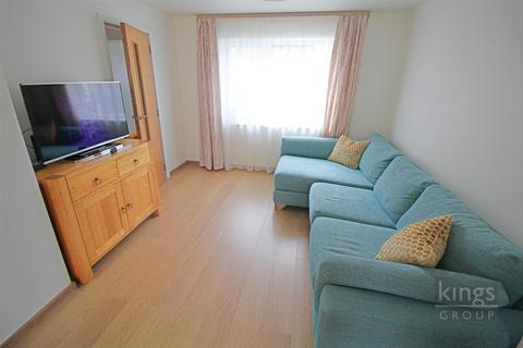 108 Perry Spring, Harlow, CM17 9DJ