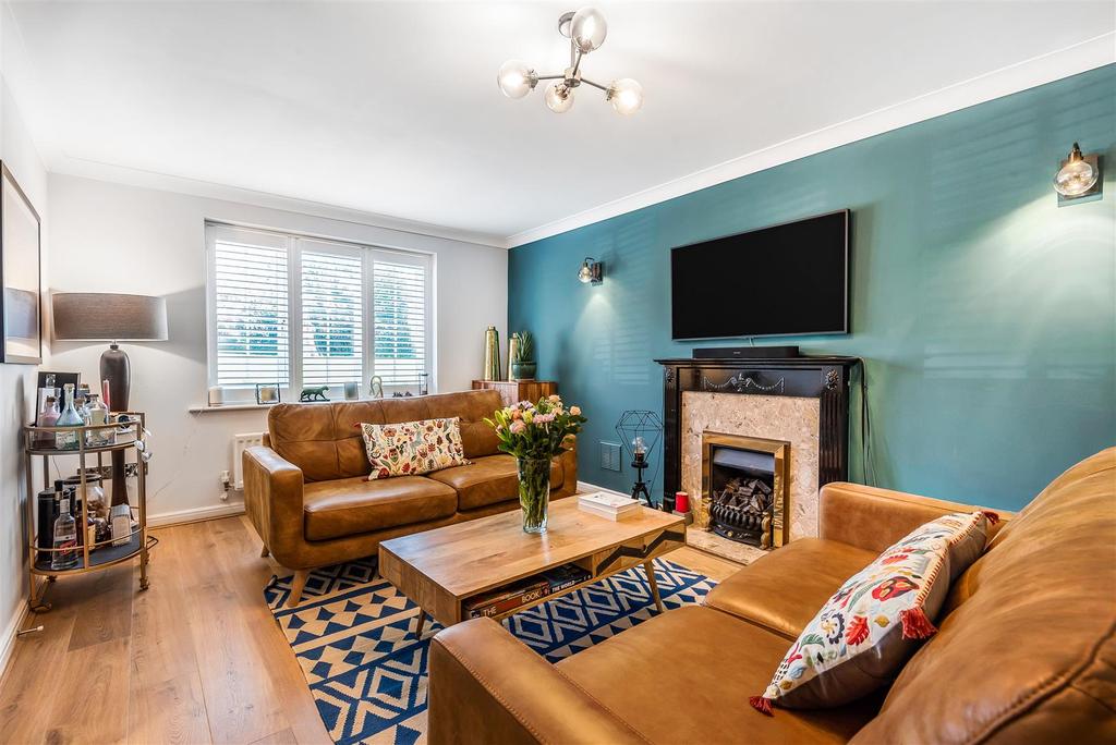 Twycross Road, Wokingham, Berkshire, RG40 5PE 4 bed detached house £