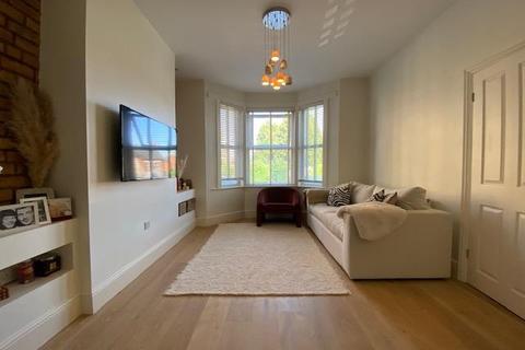 7 Edinburgh Road, Northampton, NN2 6PH
