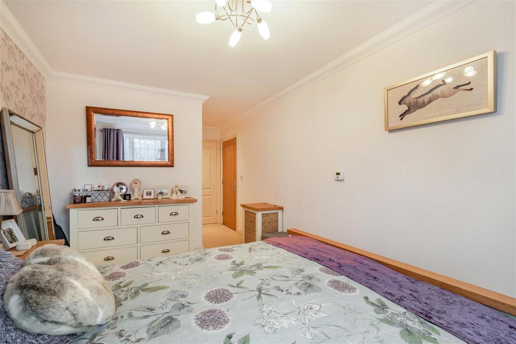 8491996-interior06.jpg