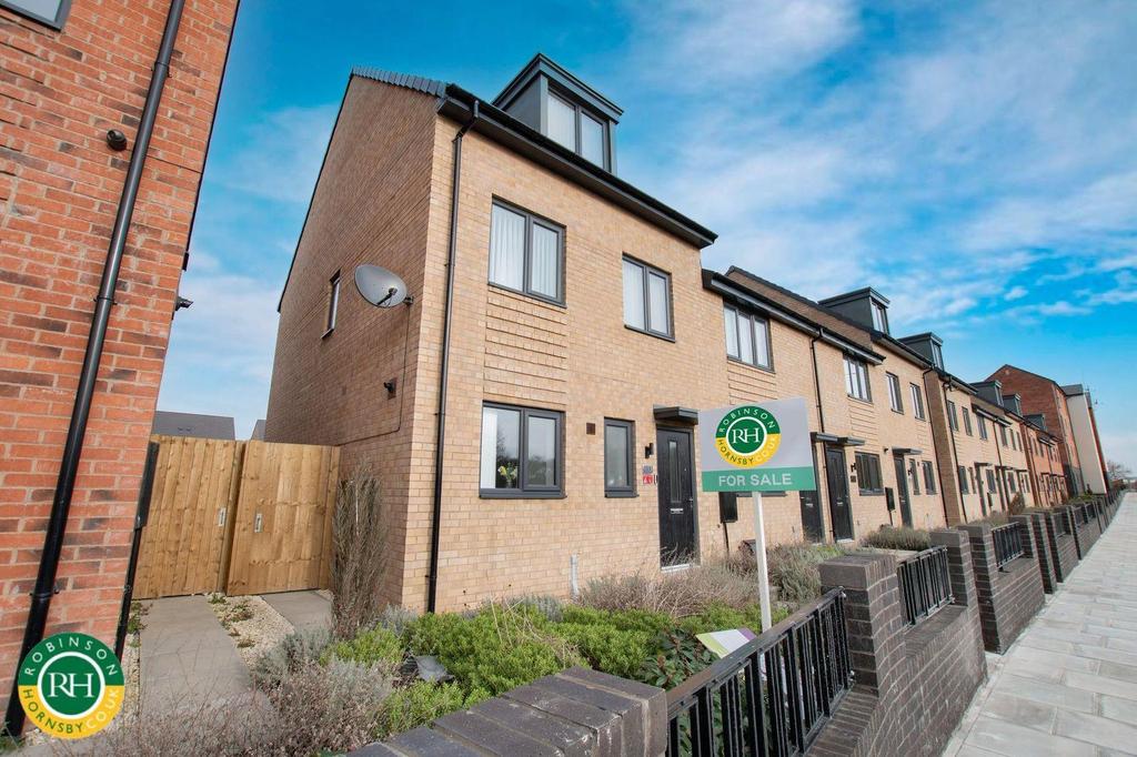 Woodfield Way, Balby, Doncaster 3 bed house £220,000