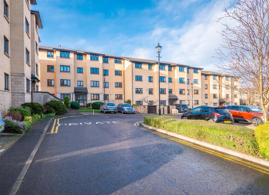 44/6 Learmonth Avenue, Edinburgh, EH4... 3 bed property £325,000