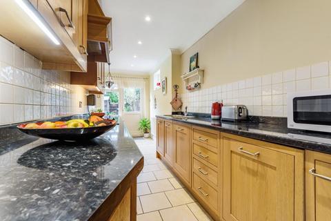 83 Wolsey Drive, Kingston Upon Thames, KT2 5DP