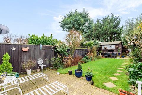 83 Wolsey Drive, Kingston Upon Thames, KT2 5DP