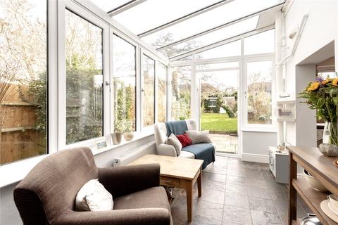 18 Moorend Crescent, Cheltenham, GL53 0EL