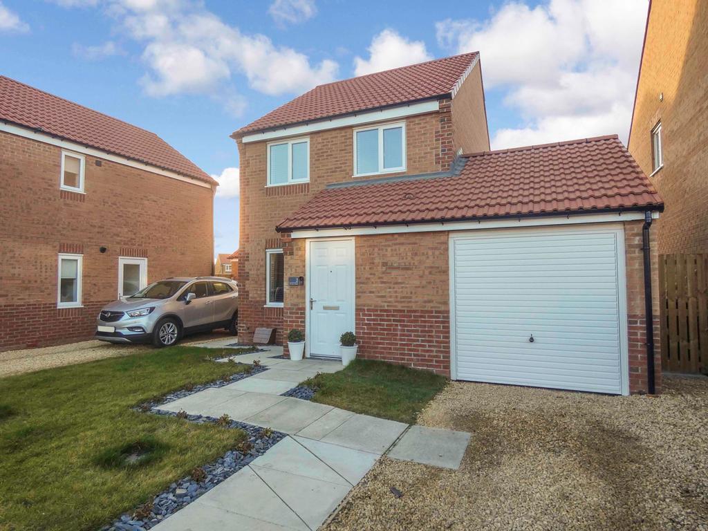 Harvey Close, Hutton Park, Blyth... 3 bed detached house £170,000