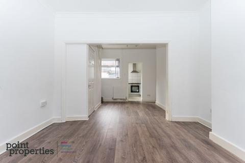 undefined, Liverpool L7