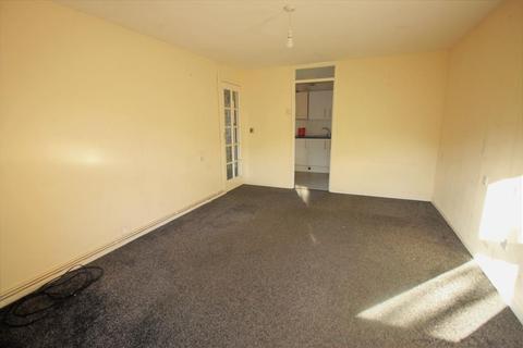 75 Leatherbottle Green, Erith, DA18 4HS