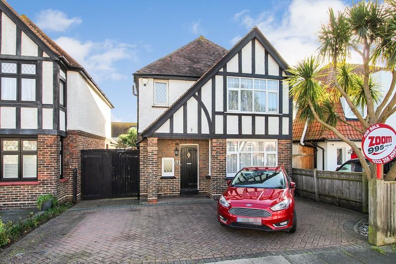 St. Leonards Gardens, Hove, East Sussex. BN3 4QA 3 bed detached house