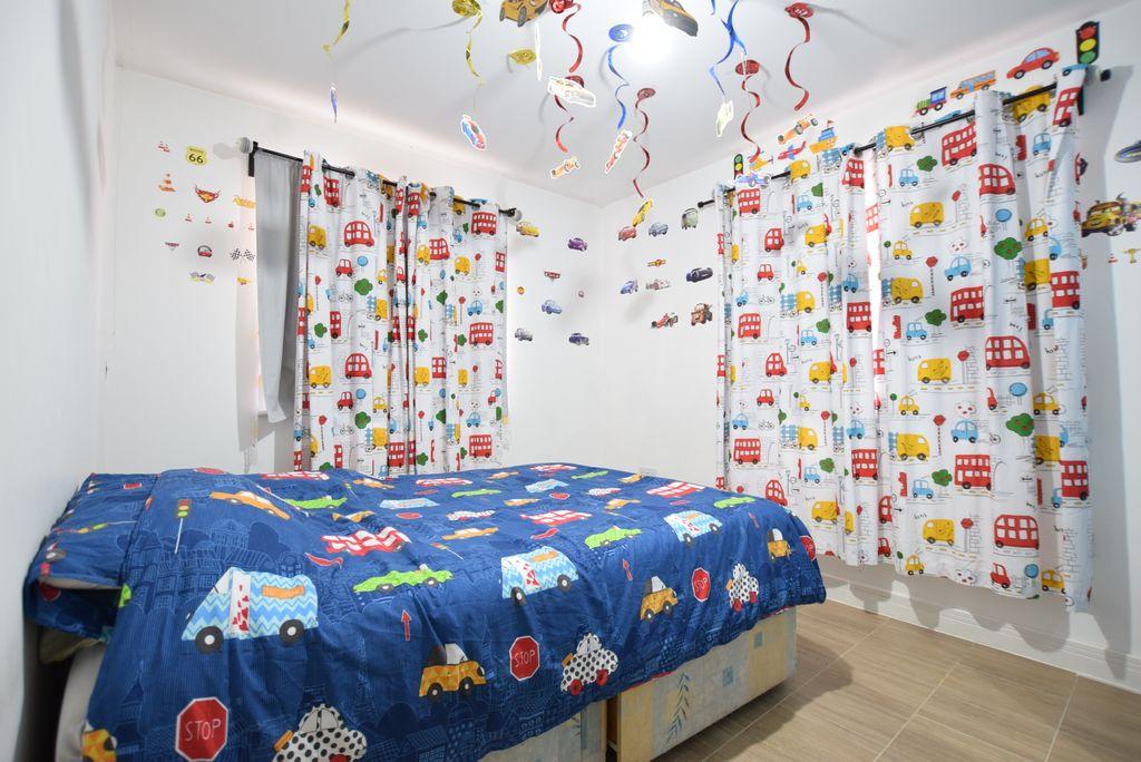 Bedroom 2 (Double)