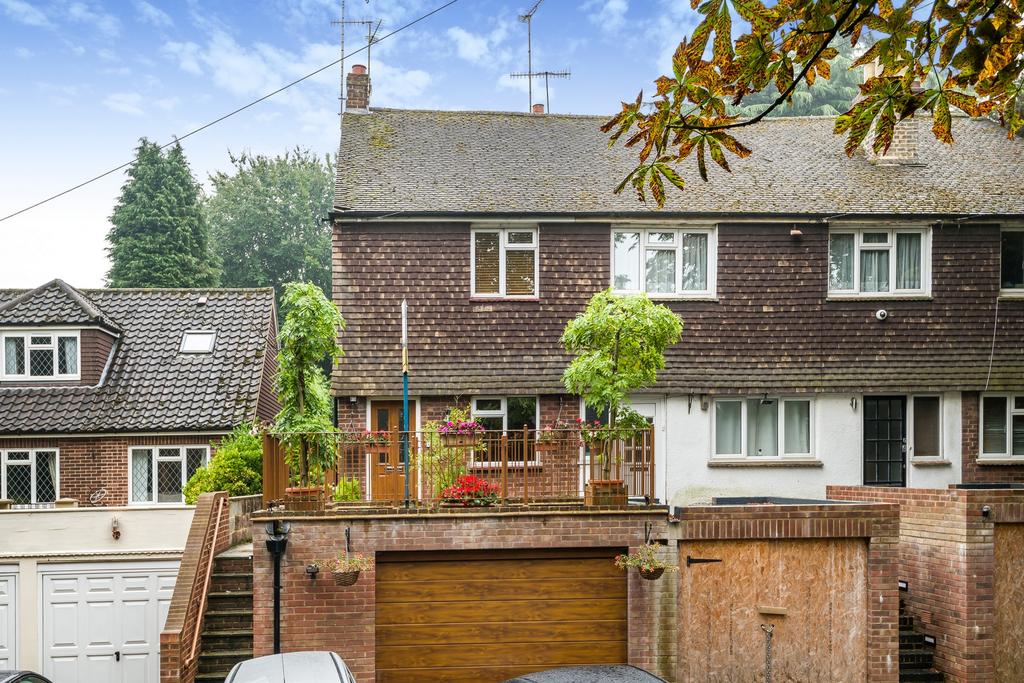 Darenth Cottages, Station Road, DA4 3 bed end of terrace house £520,000