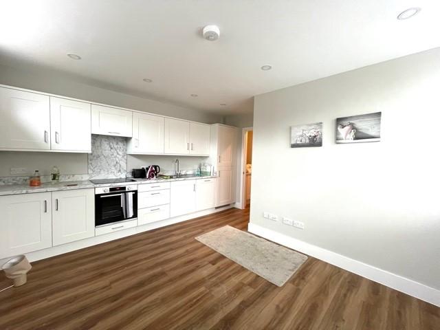 Lounge Kitchen