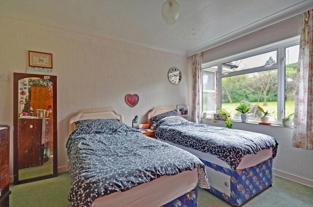 Bedroom 3 (Double)