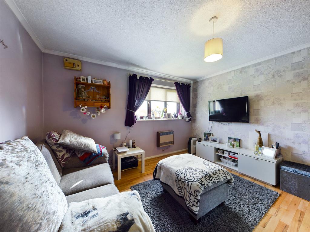 Overbrook Road, Hardwicke... 1 bed apartment £100,000