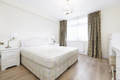 2 bedroom apartment to rent, Park Close, Ilchester Place, Kensington, W14