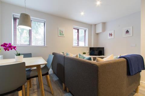 2 bedroom house to rent, Victoria Court Mews, Leeds LS6