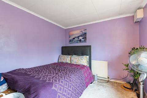4 Link Road, Datchet, Slough, SL3 9LB