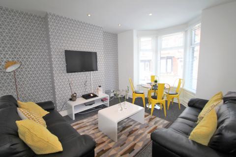 6 bedroom house to rent, Norwood Terrace, Leeds LS6
