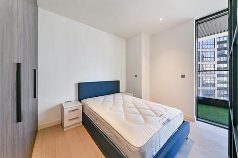 undefined, Bagshaw Building, Wardian, Canary Wharf, London, E14