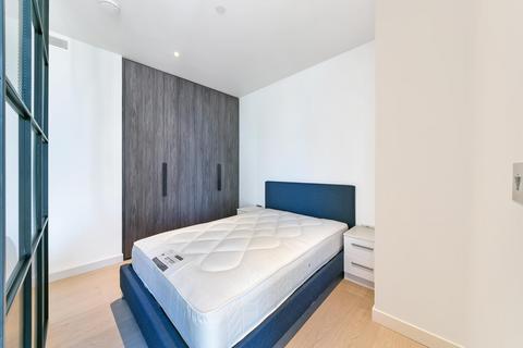 undefined, Bagshaw Building, Wardian, Canary Wharf, London, E14