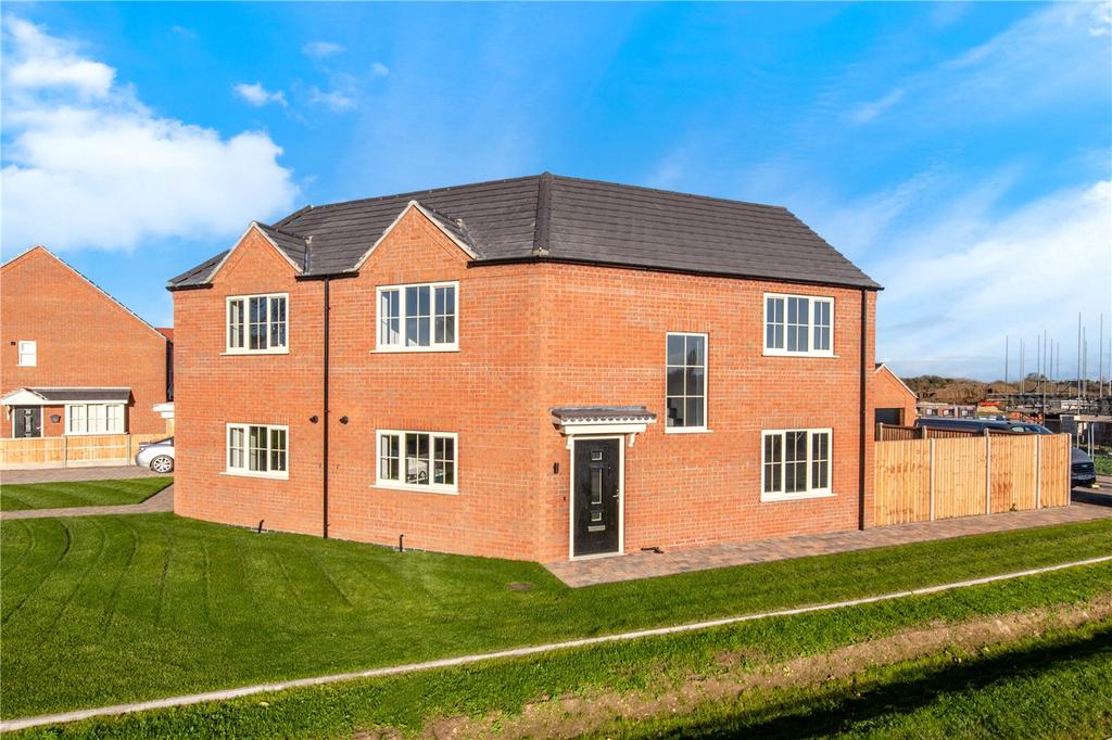 Flaxwell Fields, Lincoln Road, Ruskington, Sleaford, NG34 3 bed semi