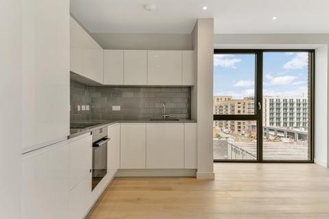 1 bedroom apartment for sale, Pendant Court, Royal Wharf, London, E16