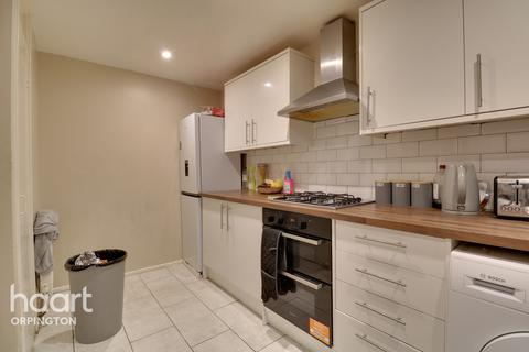 Flat 5, Bredgar House Westwell Close, Orpington, BR5 4QP