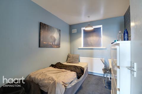 Flat 5, Bredgar House Westwell Close, Orpington, BR5 4QP