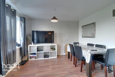 Flat 5, Bredgar House Westwell Close, Orpington, BR5 4QP